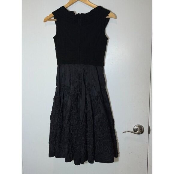 NWT Adrianna Papell Black Taffeta Cocktail A-Line Women's Midi Dress Size 4 - Picture 6 of 9